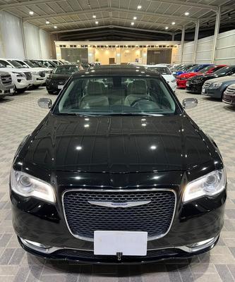 Chrysler 300 2021