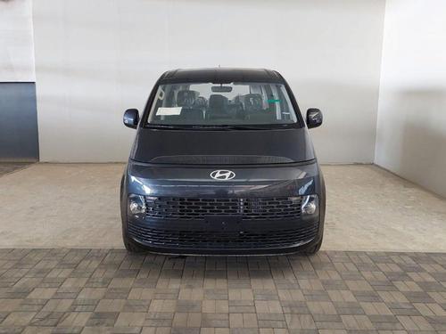 Hyundai Staria 2025