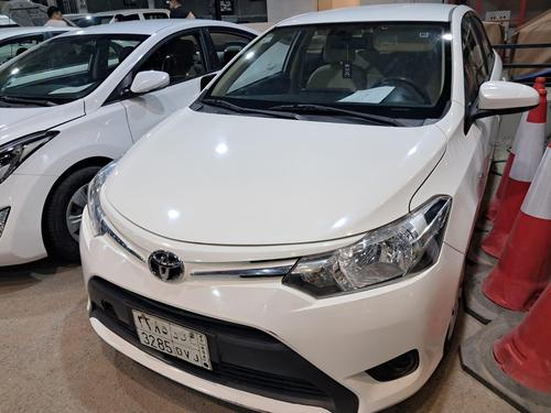 Toyota Yaris 2016