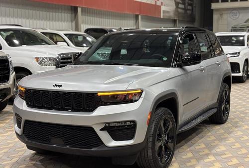 Jeep Grand Cherokee 2024
