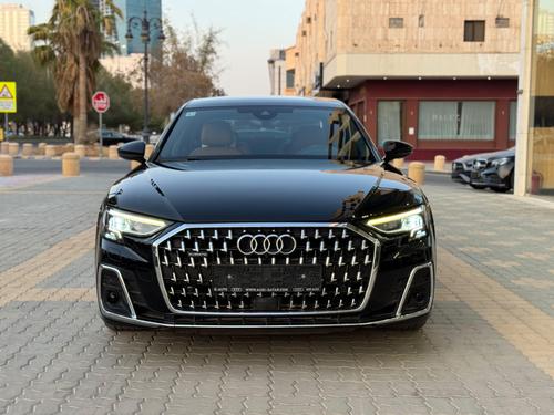 اودي A8 2023