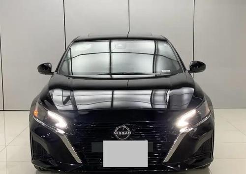 Nissan Altima 2023