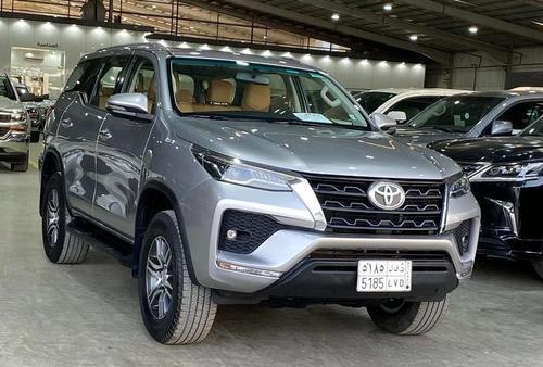 Toyota FJ 2021