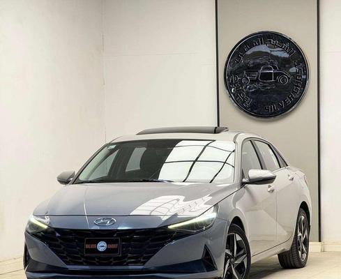 Hyundai Elantra 2023