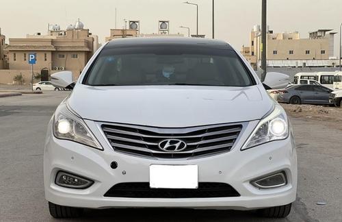 Hyundai Azera 2012