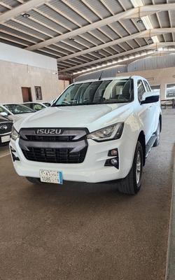 Isuzu D max 2023