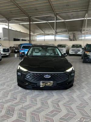 Ford Taurus 2024