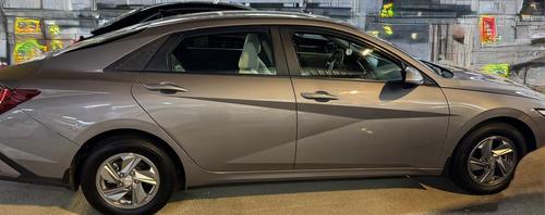 Hyundai Elantra 2024