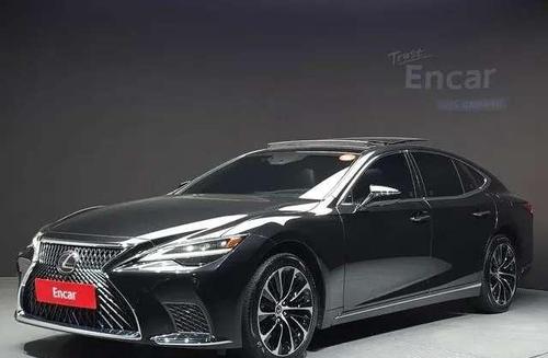 Lexus LS 500 2022