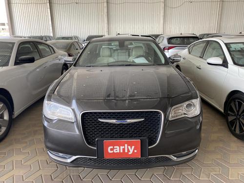 Chrysler 300 2023