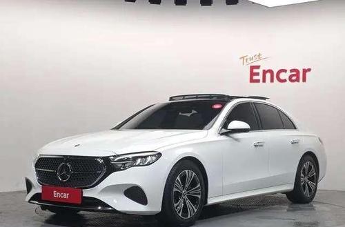 Mercedes 200 2025