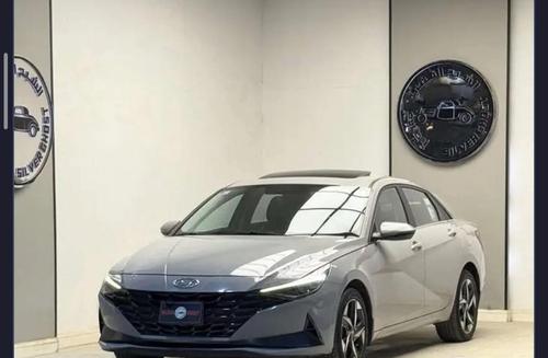هيونداي إلنترا 2023