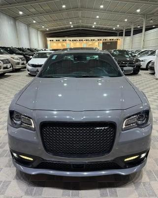 كرايسلر 300 2018
