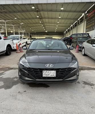Hyundai Elantra 2022