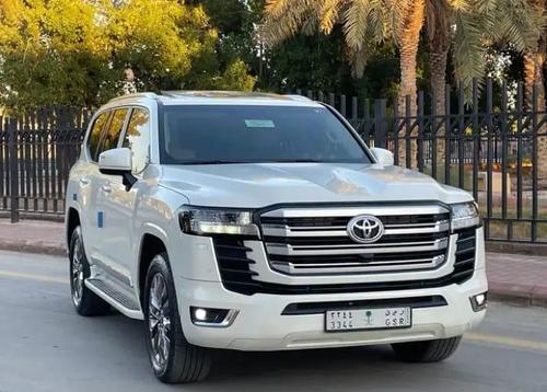 Toyota Land Cruiser 2023