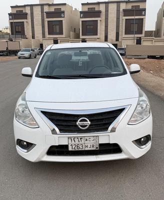 Nissan Sunny 2022
