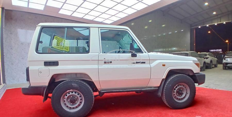 Land Cruiser 70 Toyota 2020 Riyadh White 7129182 - Car For Sale ...