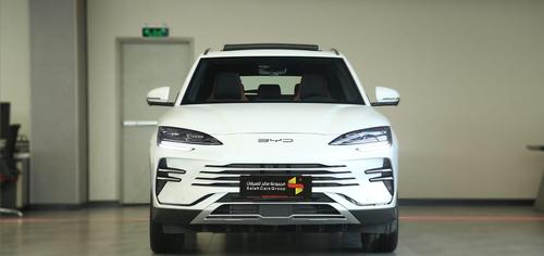 بى واى دى‬ سونج بلاس 2025