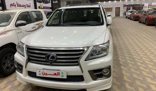Lexus LX 570 2015