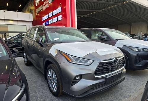 Toyota Highlander 2026