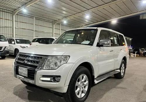 Mitsubishi Pajero 2017