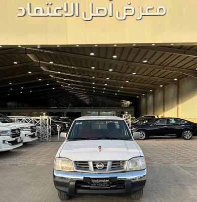 نيسان داتسون 2010