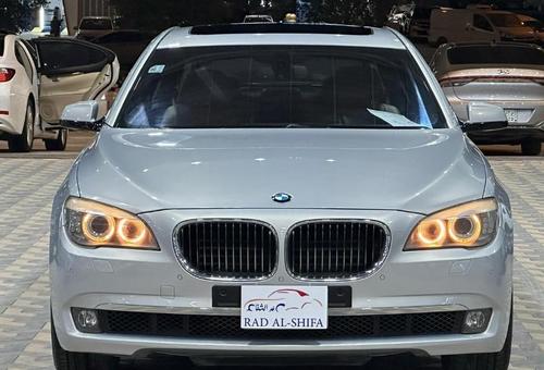 BMW 740 2012