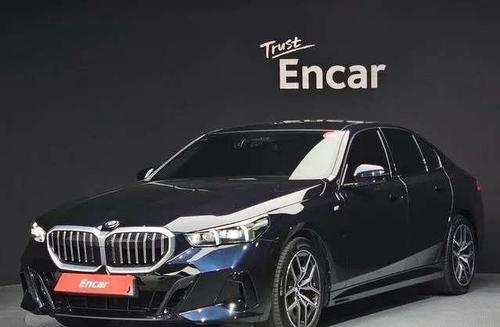 BMW 520 2025