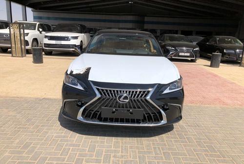 Lexus ES 350 2025