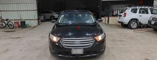 Ford Taurus 2013