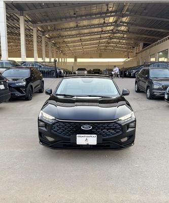 Ford Taurus 2025