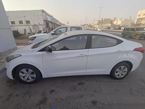 هيونداي إلنترا 2013
