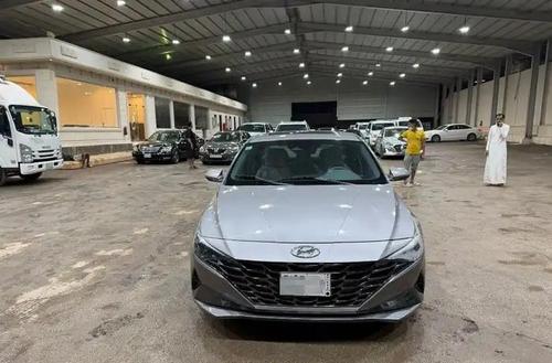 هيونداي إلنترا 2023