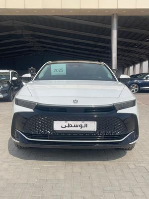 Toyota Crown 2025