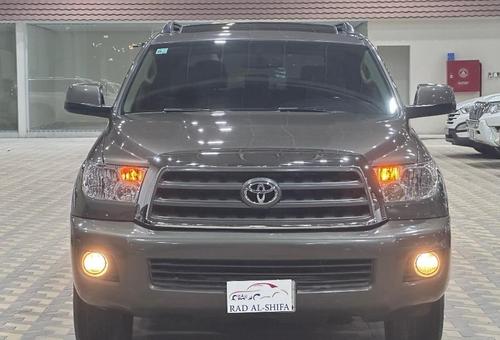 Toyota Sequoia 2012