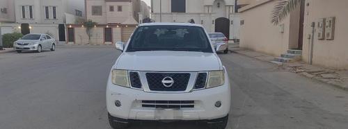 Nissan Pathfinder 2010