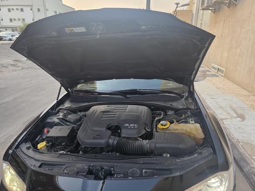 Chrysler C300 2019