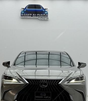 لكزس ES 350 2023