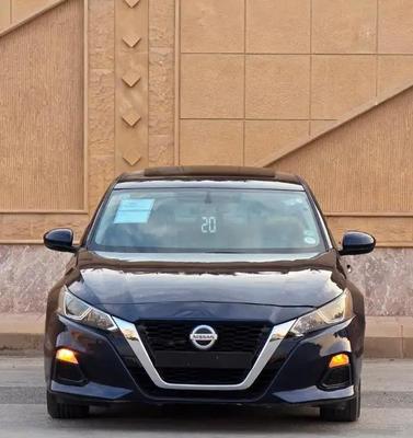 Nissan Altima 2020