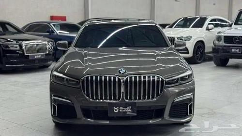 BMW 730 2021