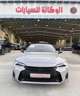 لكزس Ls 2025