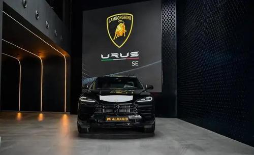 Lamborghini Urus 2025