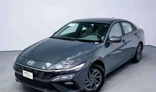 Hyundai Elantra 2025
