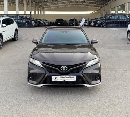 Toyota Camry 2022