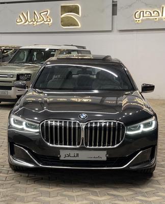 BMW 730 2022
