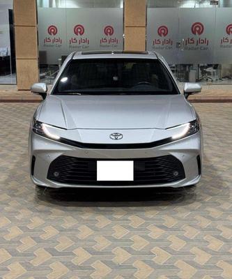 Toyota Camry 2025