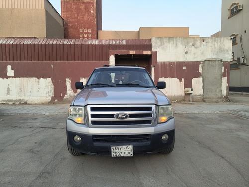 Ford Expedition 2012
