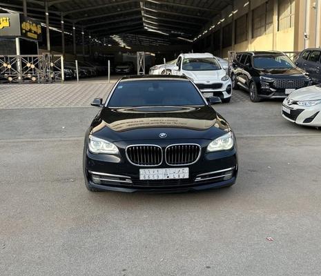 BMW 730 2015