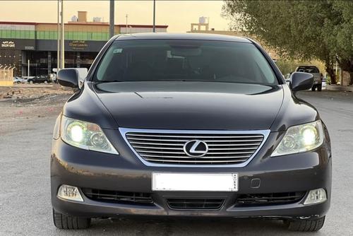 لكزس أخرى 2007