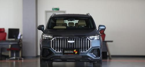 Geely Okavango 2025